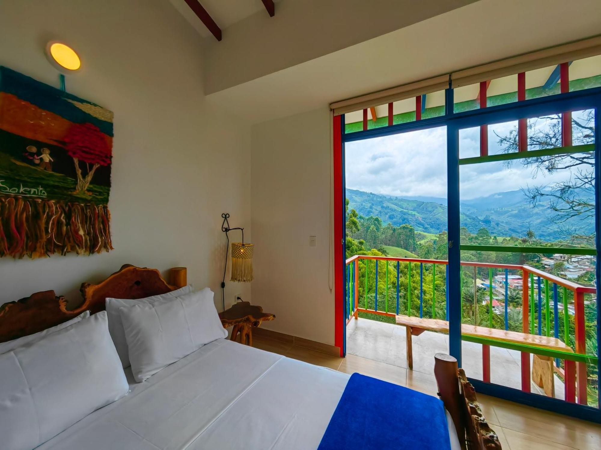 Mirador Hotel 3*